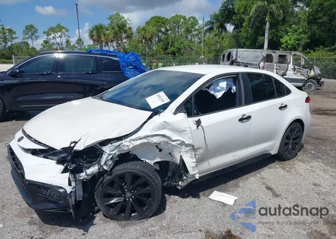 2020 Toyota Corolla Se Nightshade Edition z USA, uszkodzony, nr VIN 5YFS4RCE3LP036932